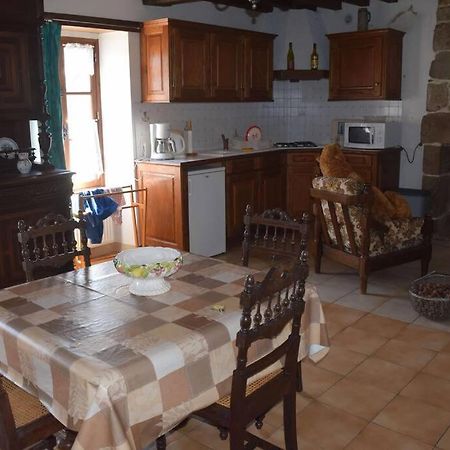 La Foret Auvray - Maison De Campagne Putanges Extérieur photo