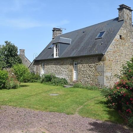 La Foret Auvray - Maison De Campagne Putanges Extérieur photo